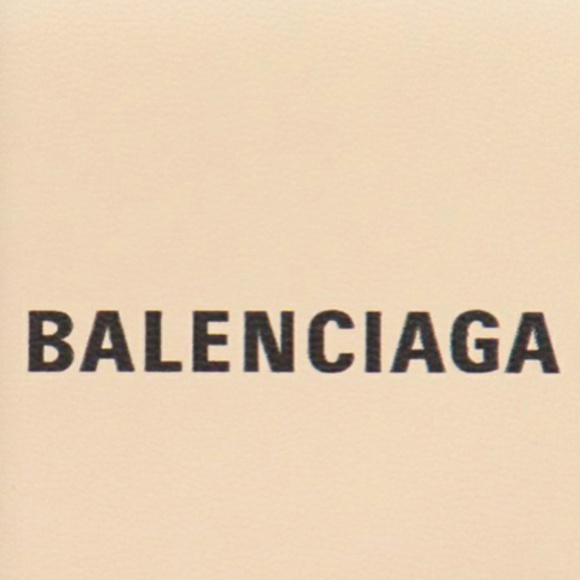 BALENCIAGA 2020S CREAM LEATHER LOGO WALLET - Picture 5 of 6